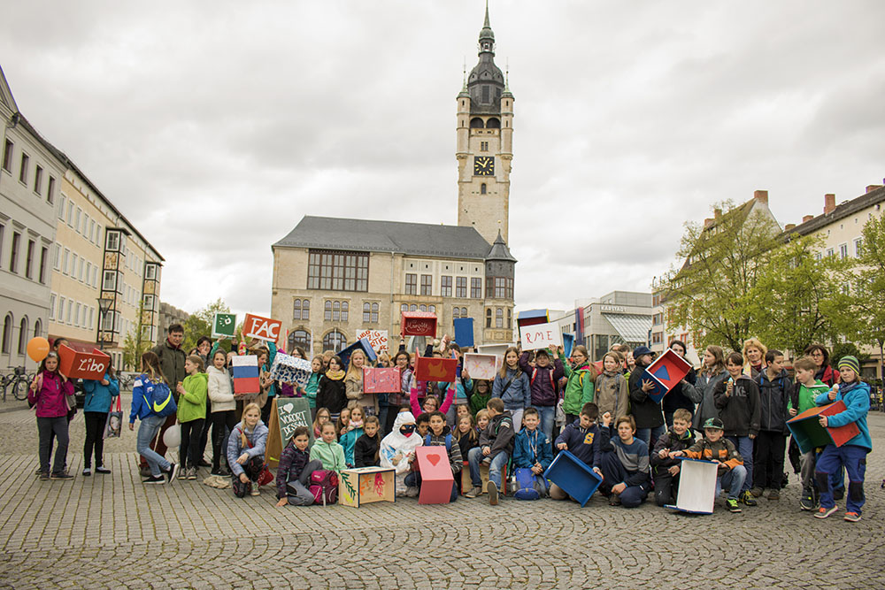 Hockerbau-Workshop mit Schüler des Liborius Gymnasiums